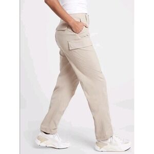Athleta‎ Women's Pants Tan Trekkie Utility Cargo Ripstop Pockets Relaxed Sz 14